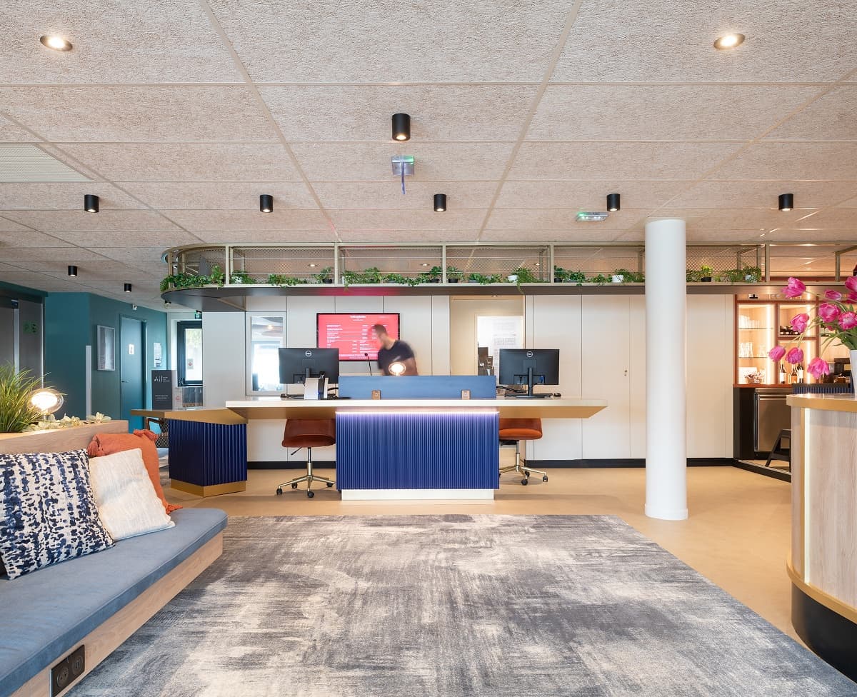 Hall - Ibis Port en Bessin