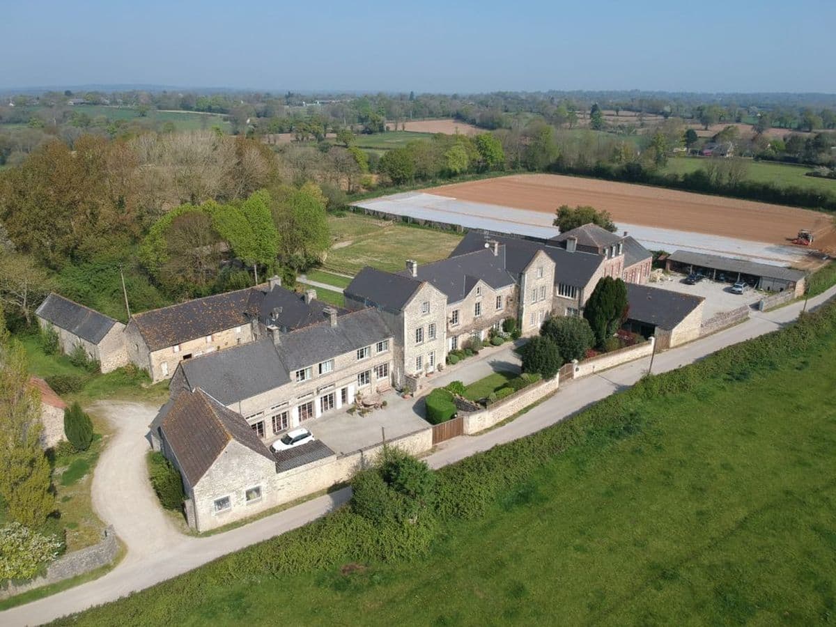 0-tamerville-la-villa-des-3