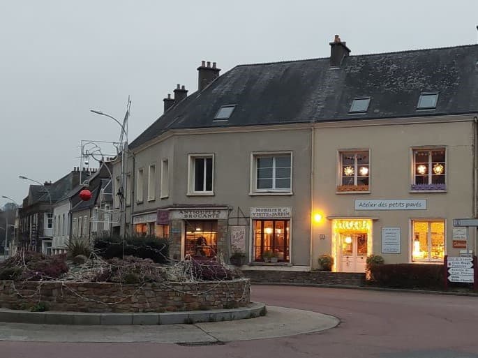 Atelier-des-Petits-Pavés-1
