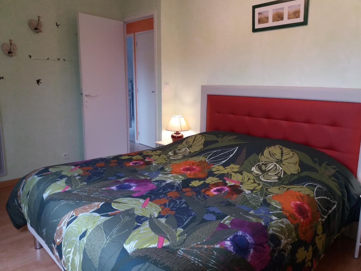 Le nid Douillet, Chambre des parents, lit de 160