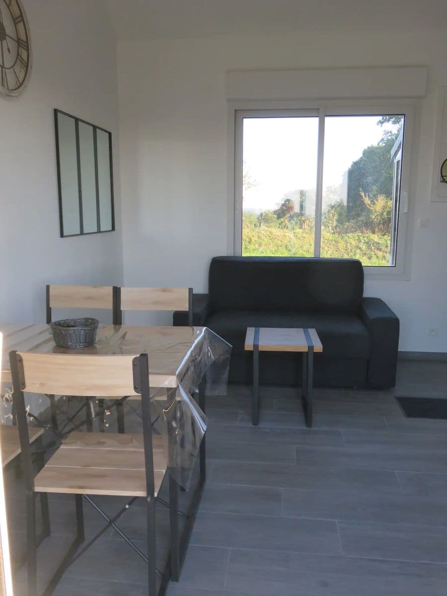 3-huisnes-sur-mer-meuble-petite-maison-vue-sur-le-msm