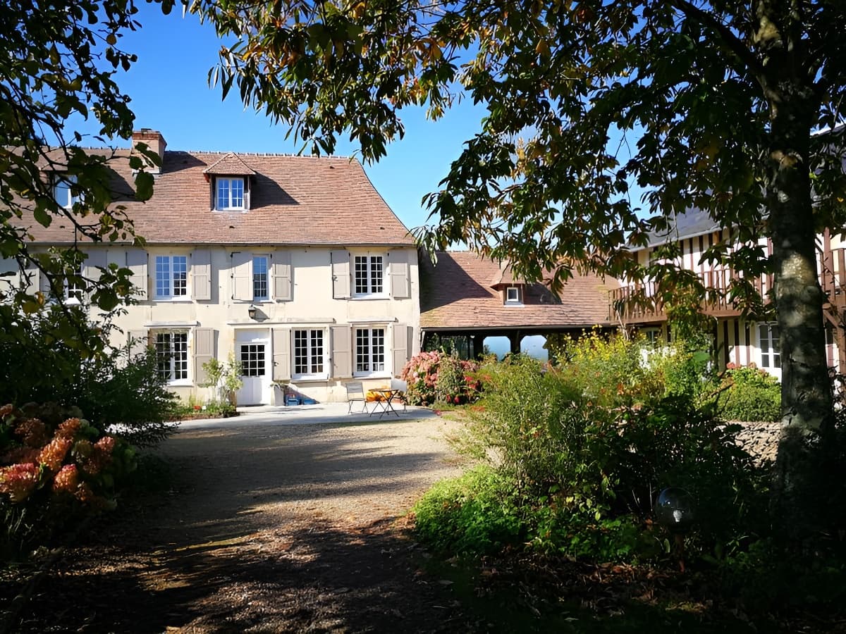 Les Marronniers