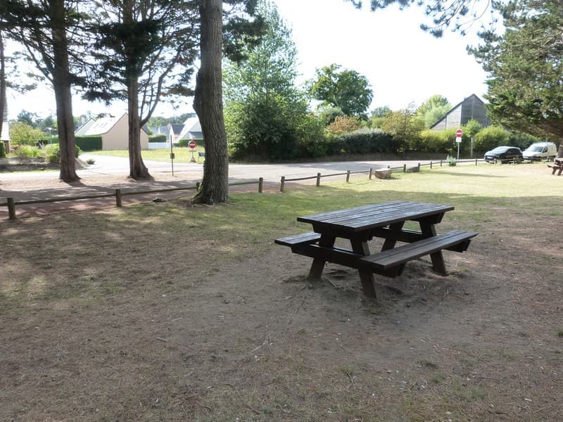Agon-Coutainville - Aire de jeux - Aires de pique nique et Terrain pétanque - Mare de l'Essay (17)