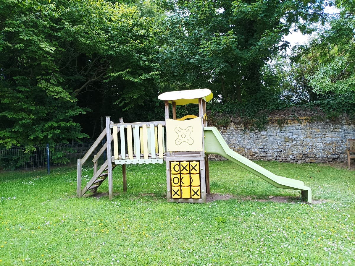 Aire de jeux- parc Reviers (4)