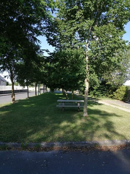 Aire de pique nique lingreville tourneville sur mer rue des écoles (3)