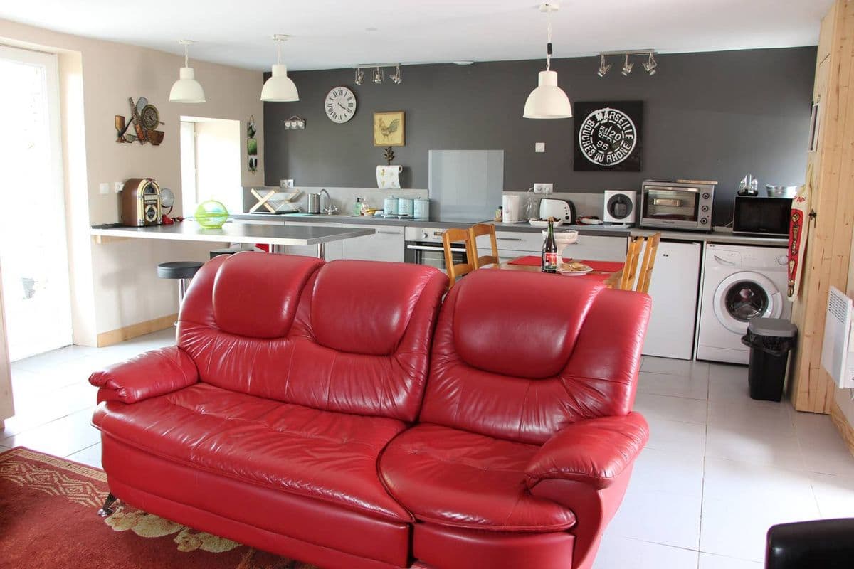 Aucey-la-plaine-meuble-grillot-1
