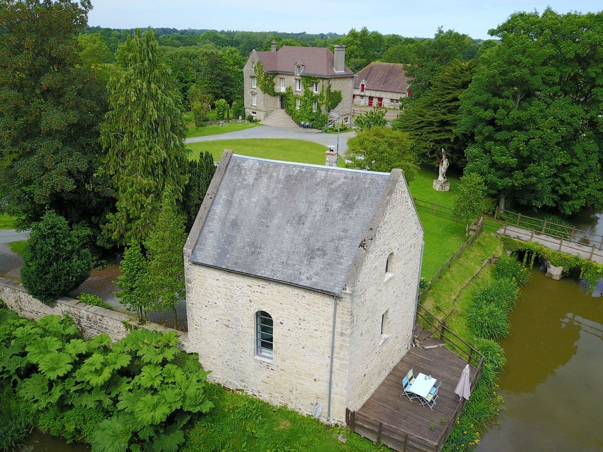 Auxais-meublé-la-chapelle-1