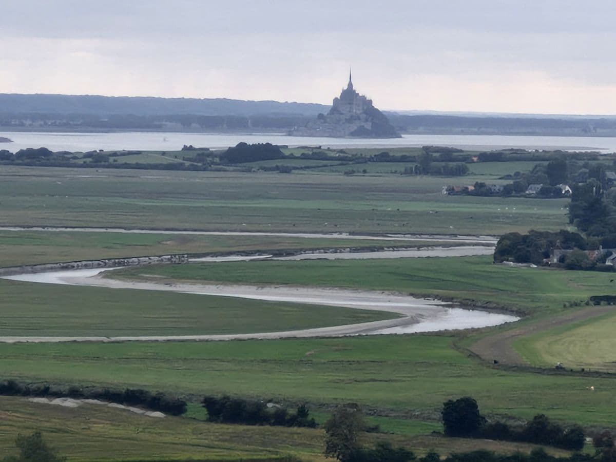 Avranches_Mont_Mystery4