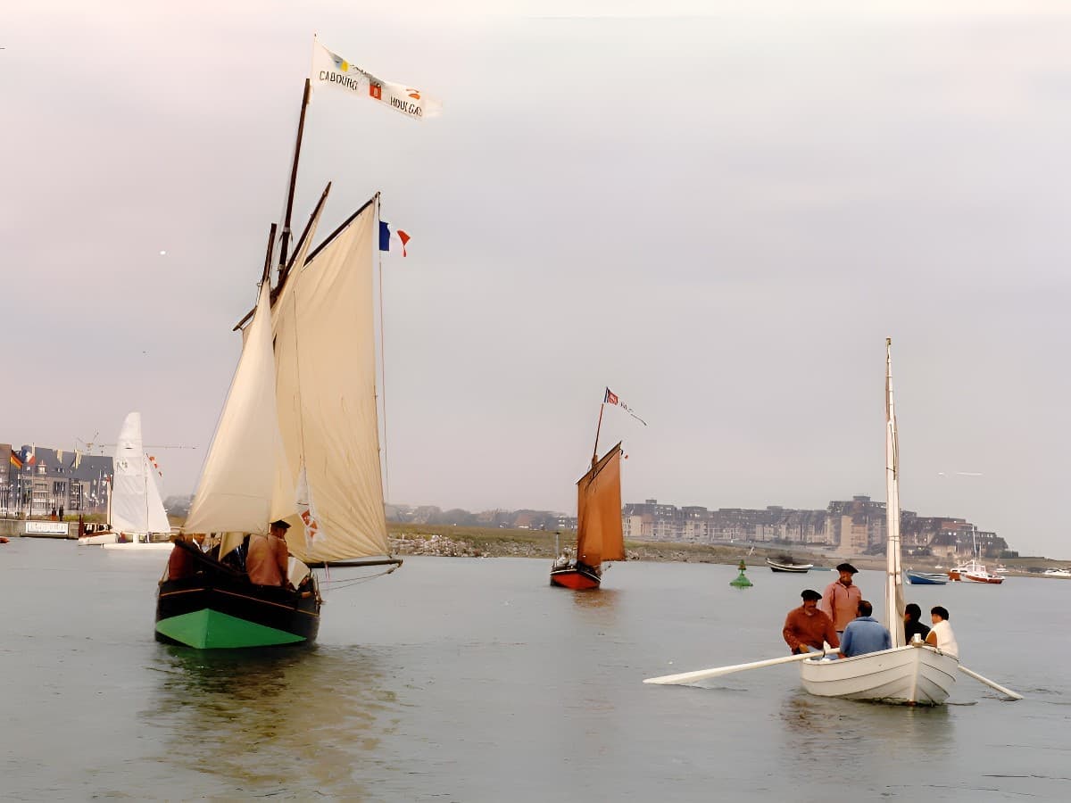 Les Flambarts et le picoteux du CAPAC à Dives sur Mer
