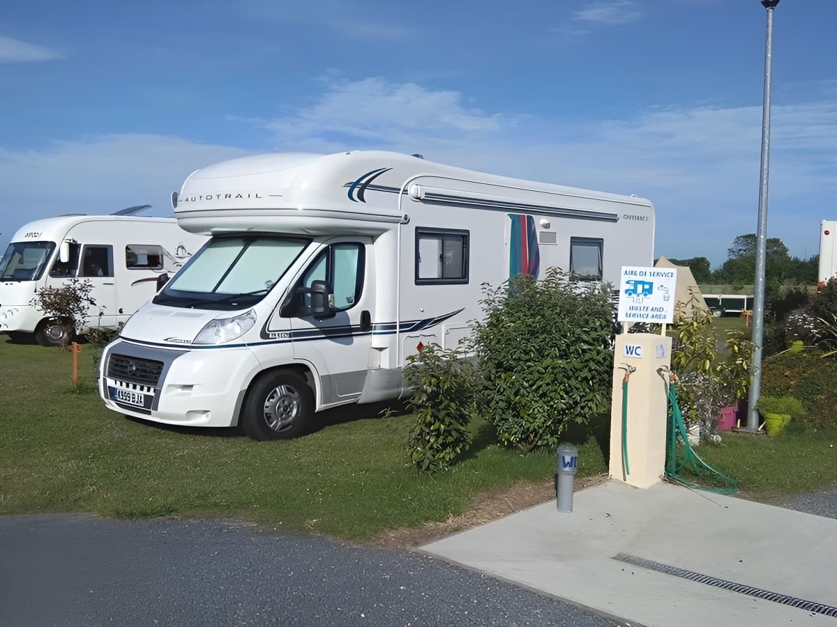 Camping les Bas Carreaux - Arromanches