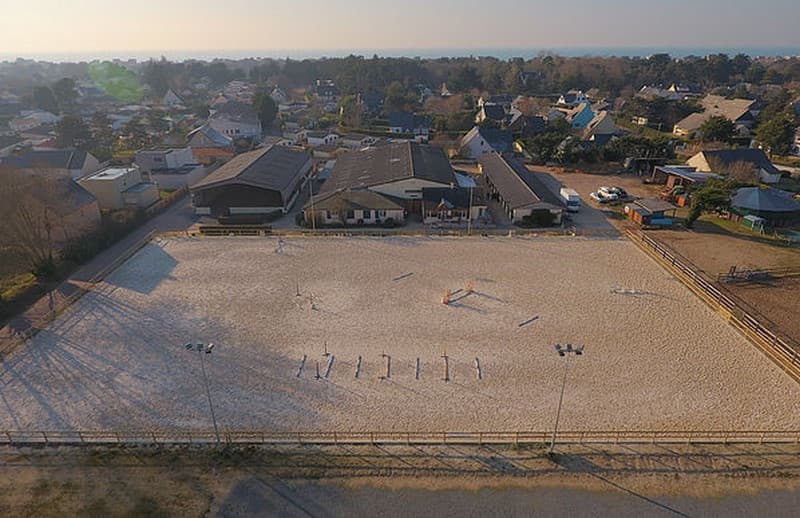 Centre-equestre-Agon-1
