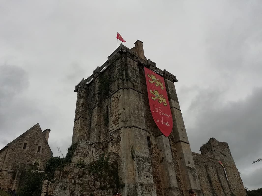 Saint-Sauveur-le-Vicomte_Château©FannyBurdin
