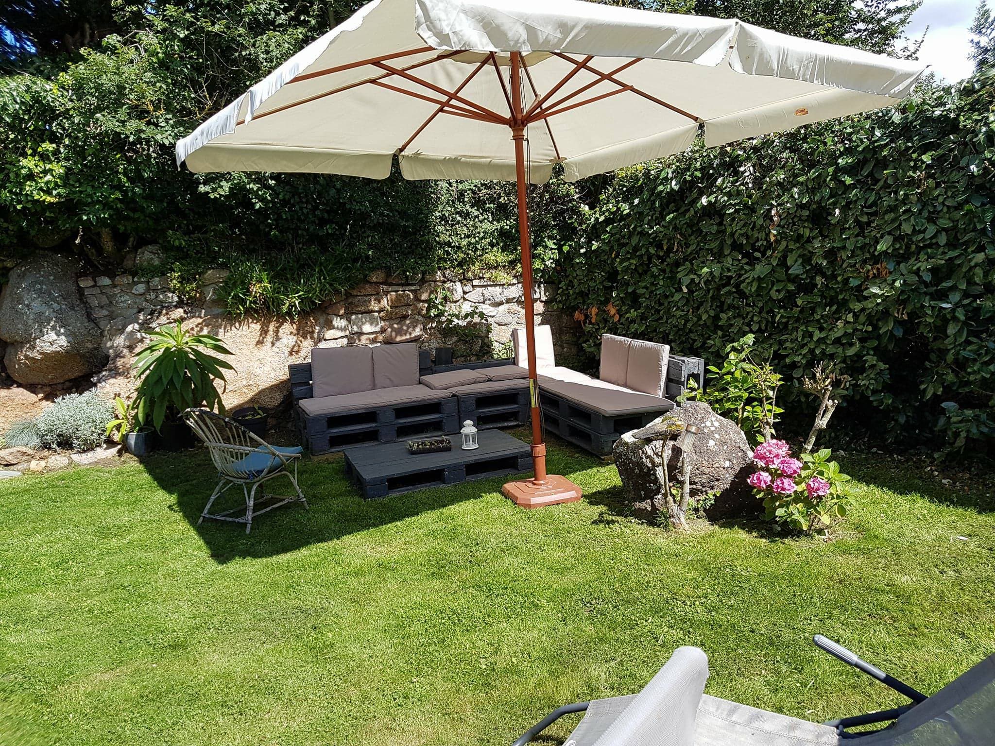 Fermanville - Cute Normandy Guest House - 17
