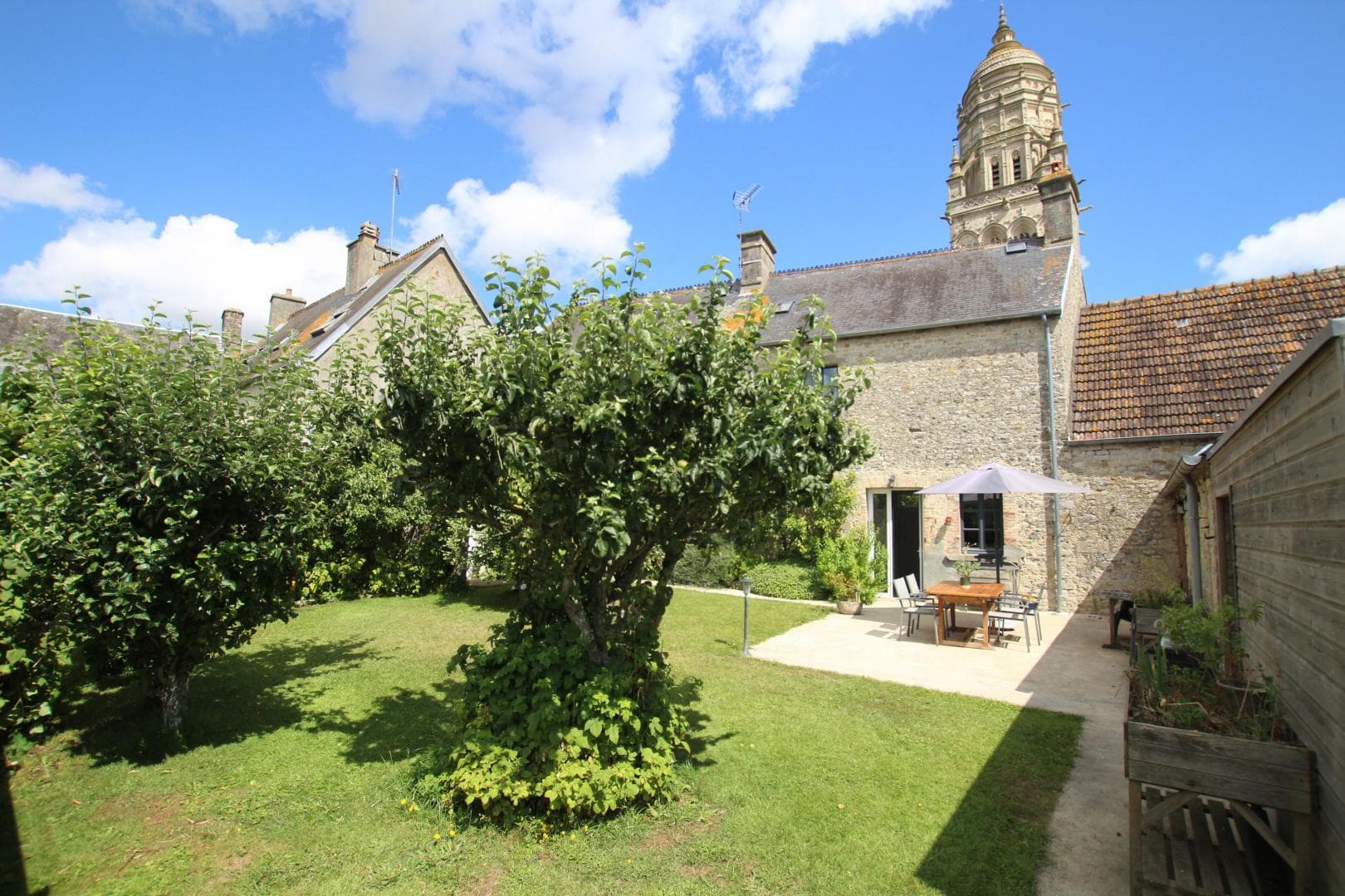 Le Sainte Marie