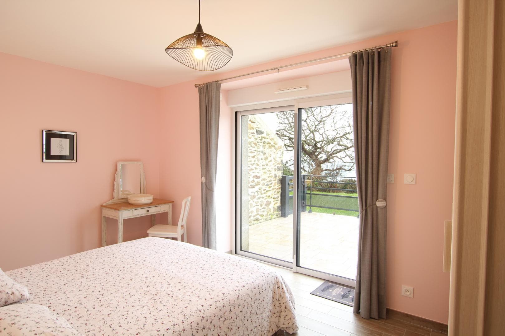 Les Roches