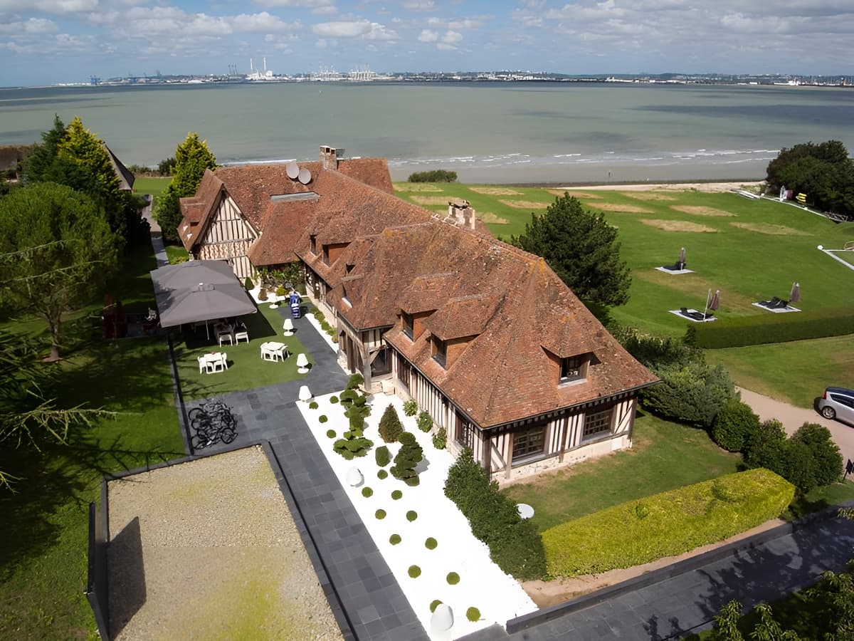 Hôtel La Chaumière - Honfleur - vue générale