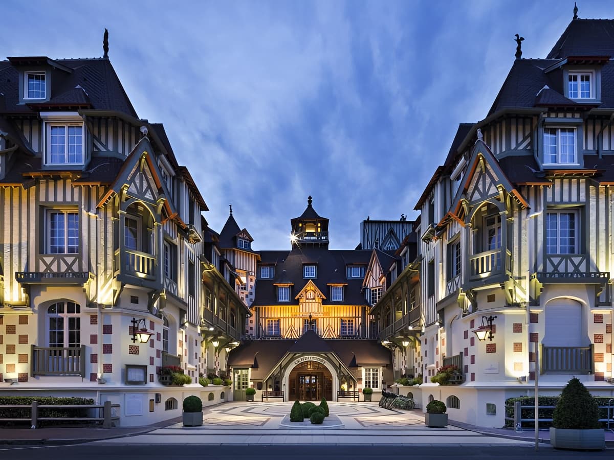 Hôtel Barrière Le Normandy