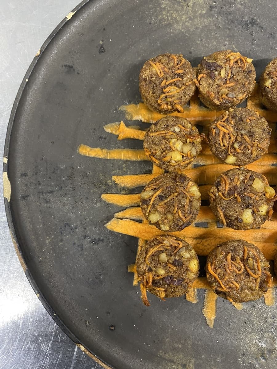 billy-and-co-carrot-cake
