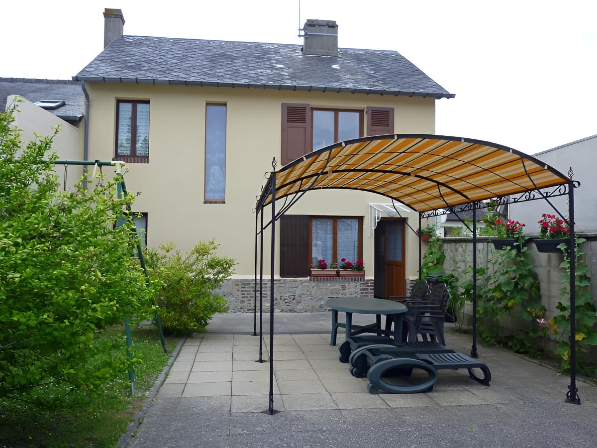 Location à Beaumont en Auge, extérieur