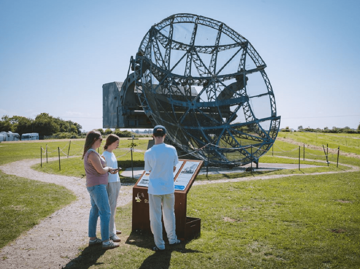 Station-radar---Douvres-la-Delivrande-Les4vandrouilleurs.-Ludovic-Chabert---Calvados-Attractivite-15213-2