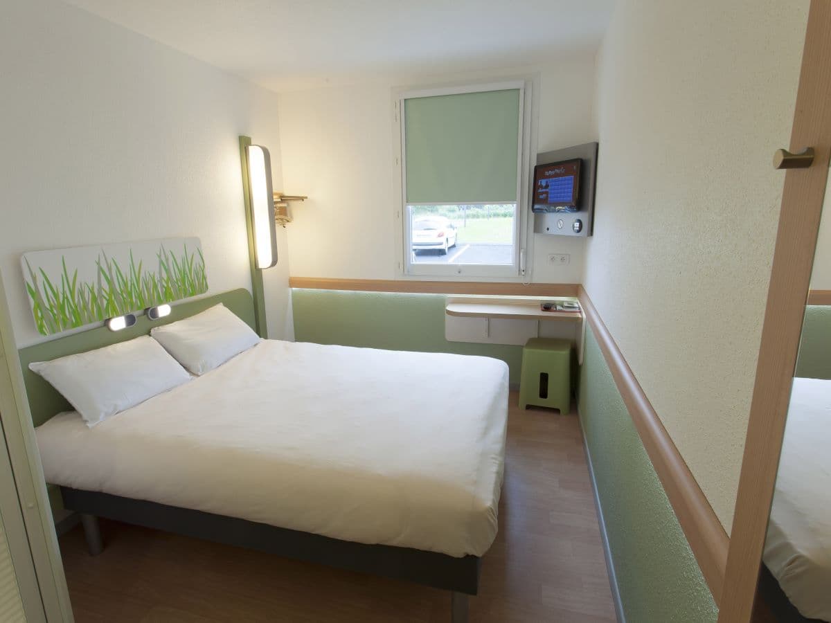 cherbourg-hôtel-ibis-budget-00