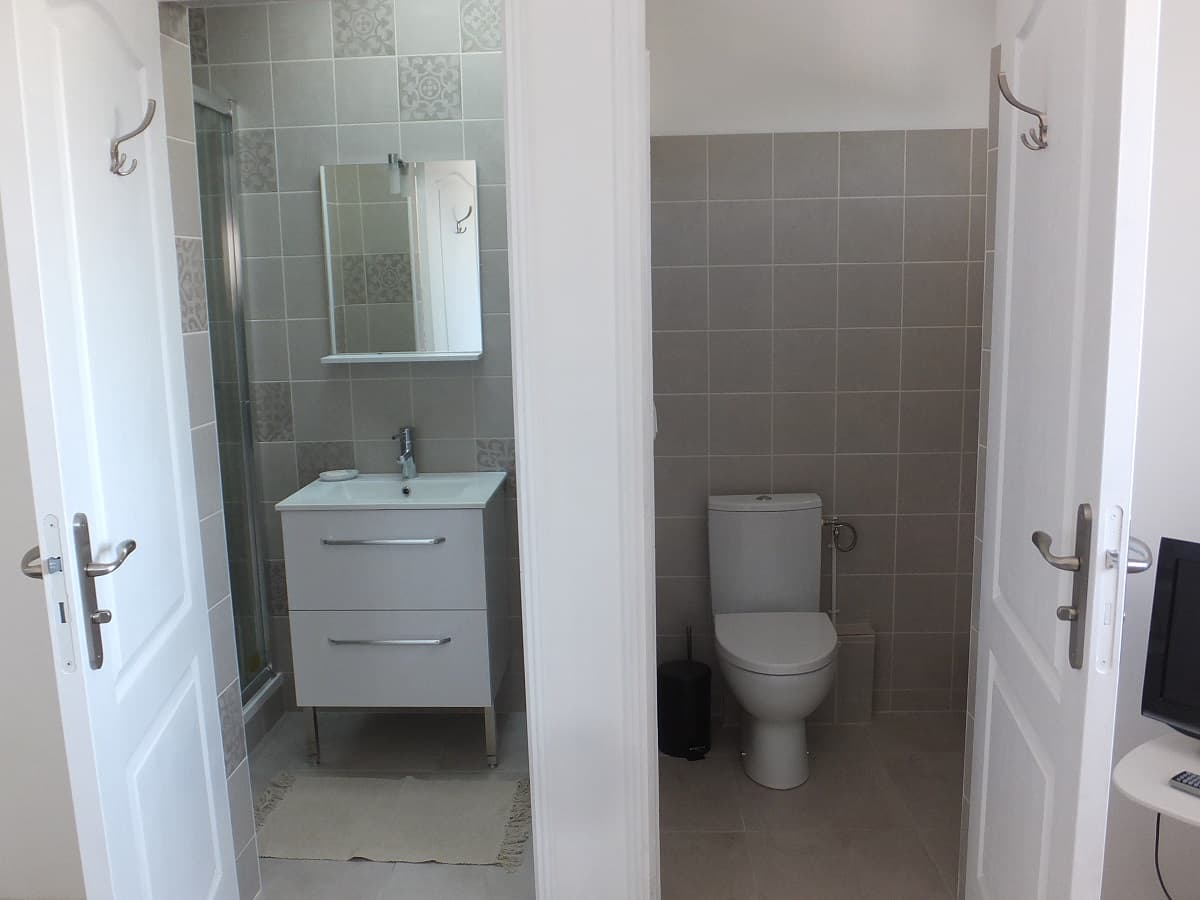 garnier-sanitaire-douche - WC séparés