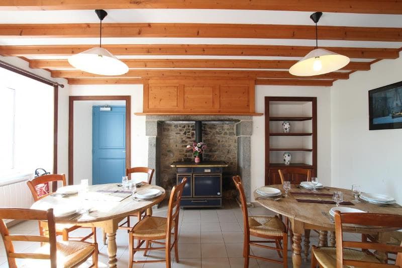 gite-de-groupe-les-pierres-bleues-surtainville (4)