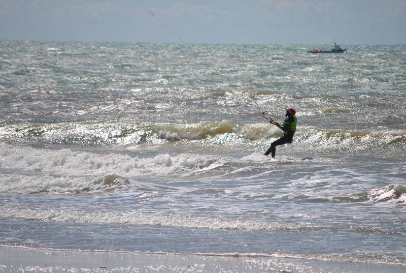 gouville-sur-mer-pole-kite-surf-normandie (12)
