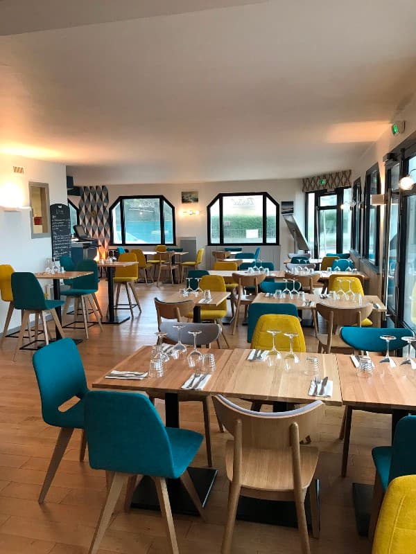 hauteville-sur-mer-restaurant-la-mer-o-vent-1