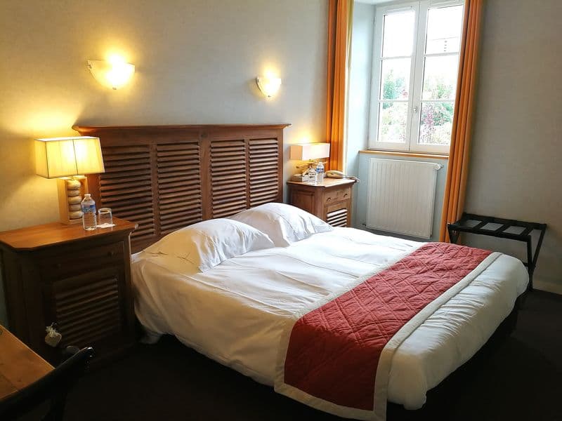 hotel-auberge-de-carolles-13