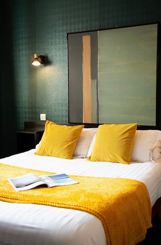 hotel-des-pins-jullouville-1