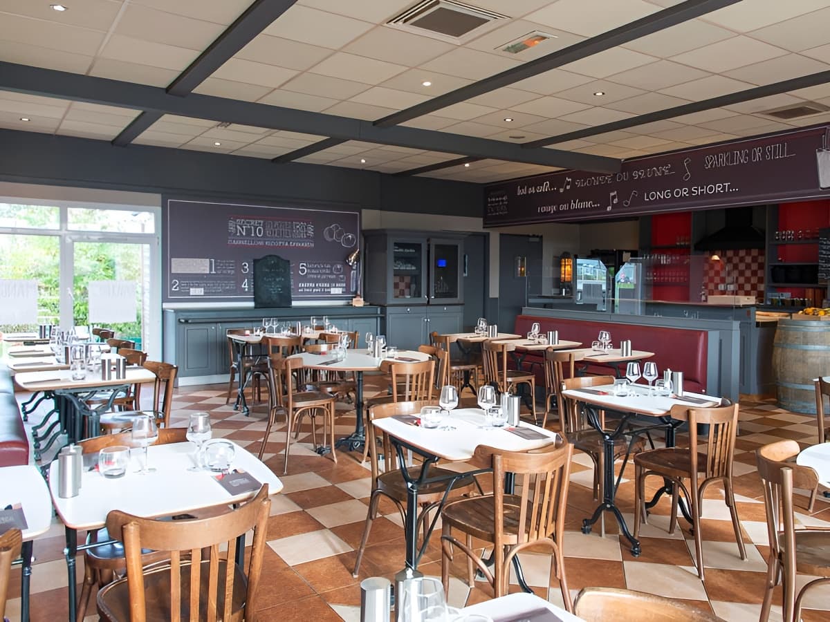 Ibis-FALAISE