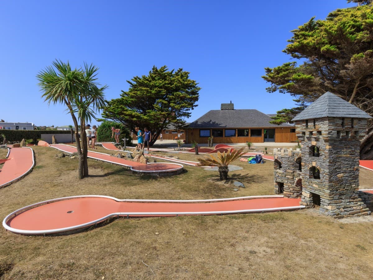 le-rozel-aire-de-camping-car-le-ranch-4