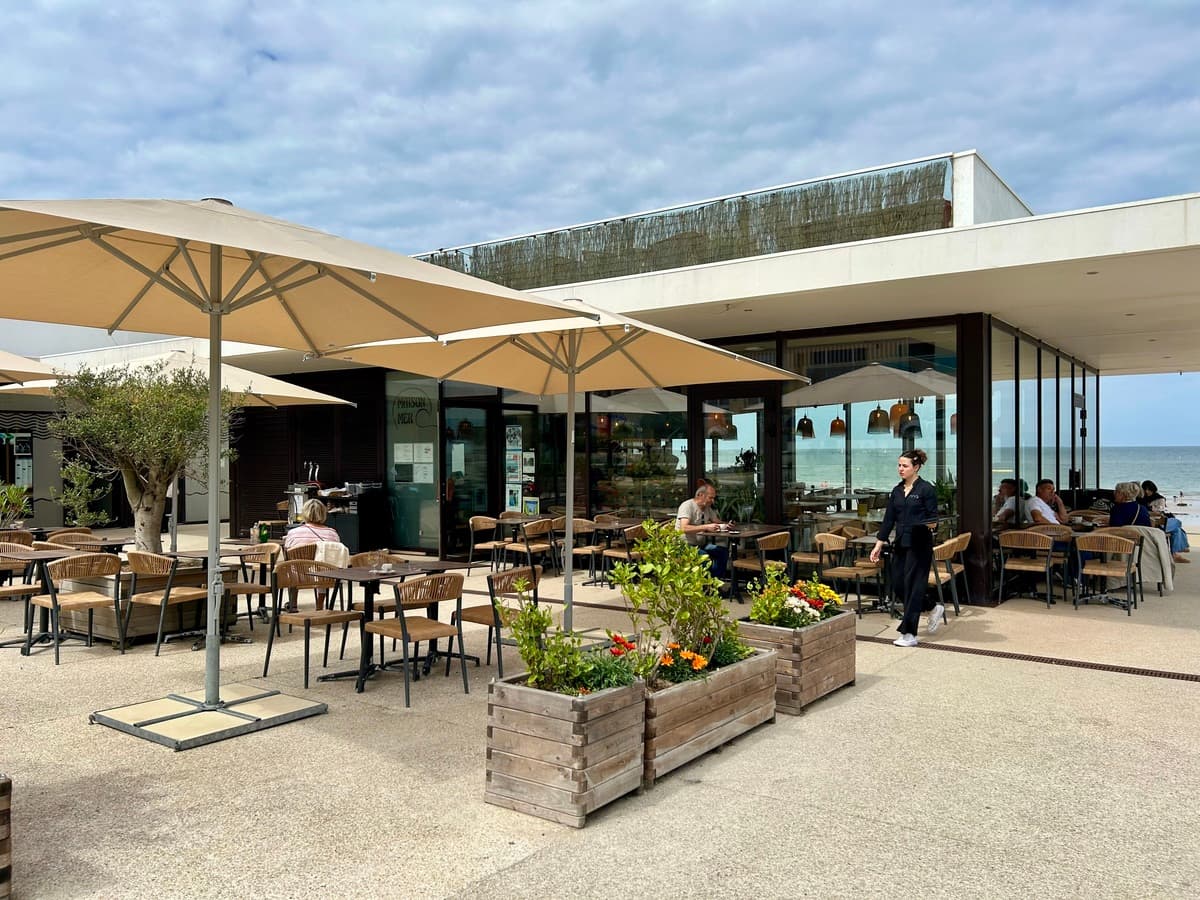 maison-mer-luc-entree-terrasses