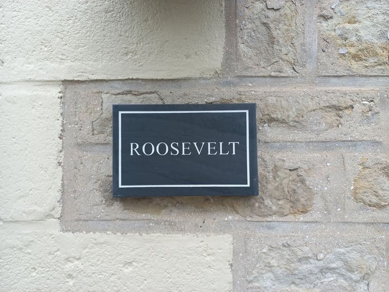 meuble-roosevelt-sainte-marie-du-mont-1