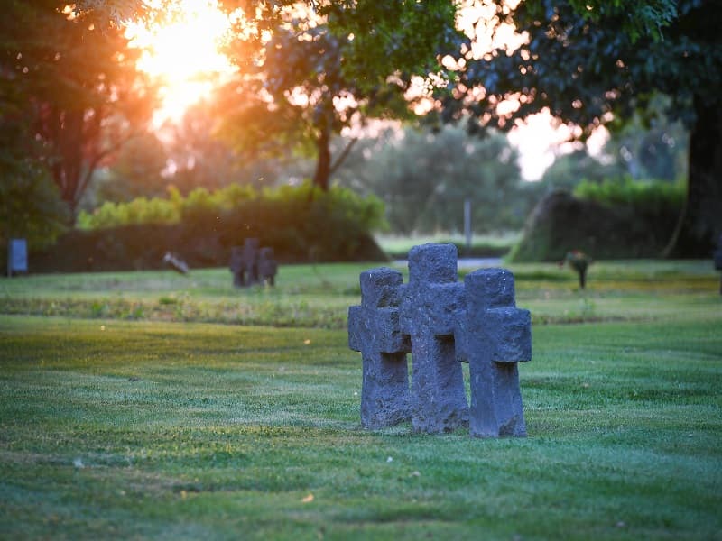 Cimetière Militaire Allemand - La Chapelle Enjuger