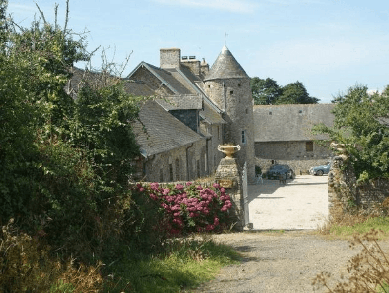 La-Haye-meublé-domaine-de-la-Besliere-1