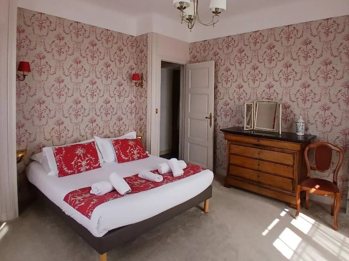 saint-vaast-la-hougue-chambres-d-hotes-la-granitiere-1