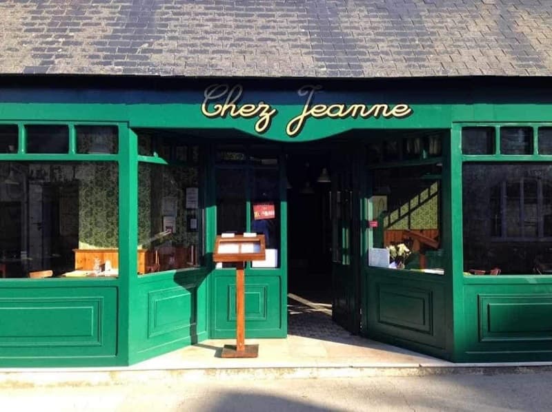 sainte-mere-eglise-creperie-chez-jeanne-0