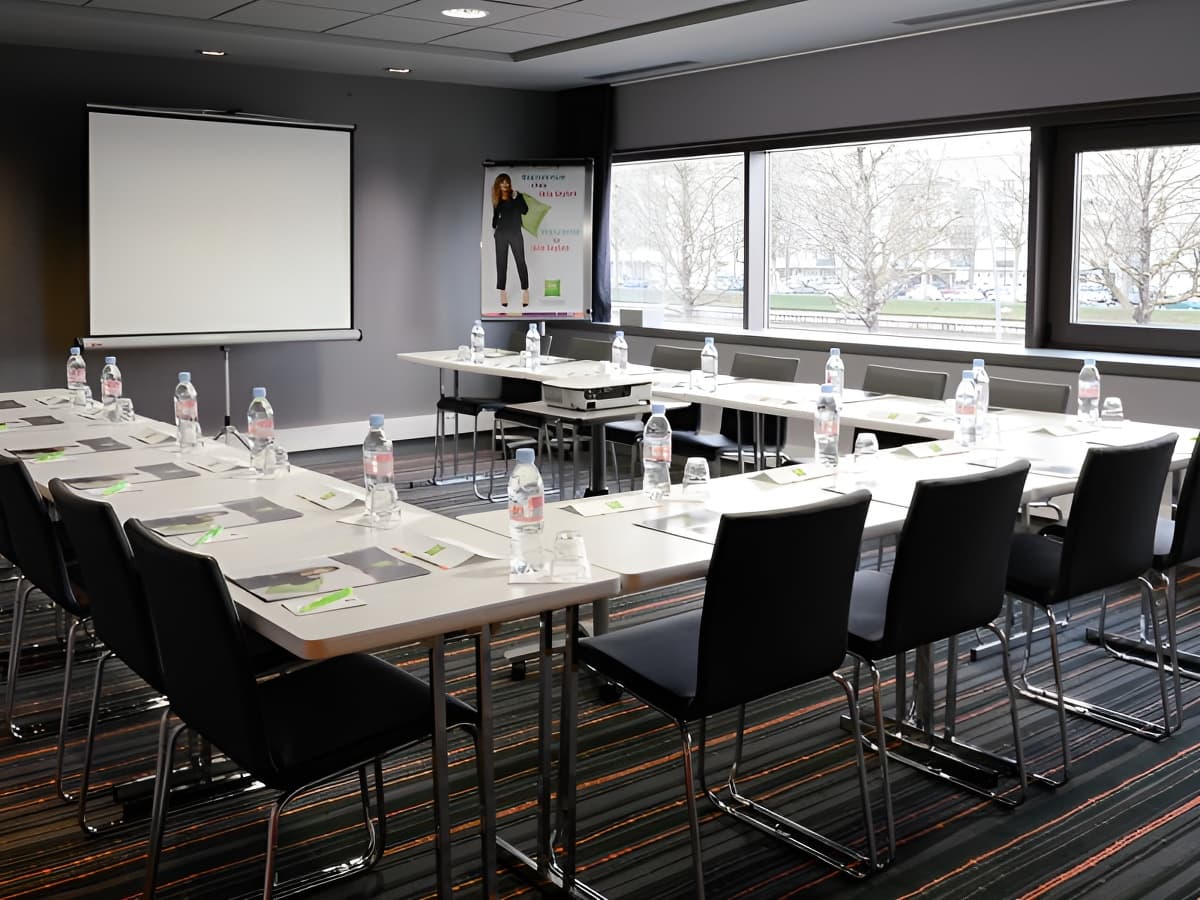 Hôtel Ibis Styles Caen - Salle de séminaire