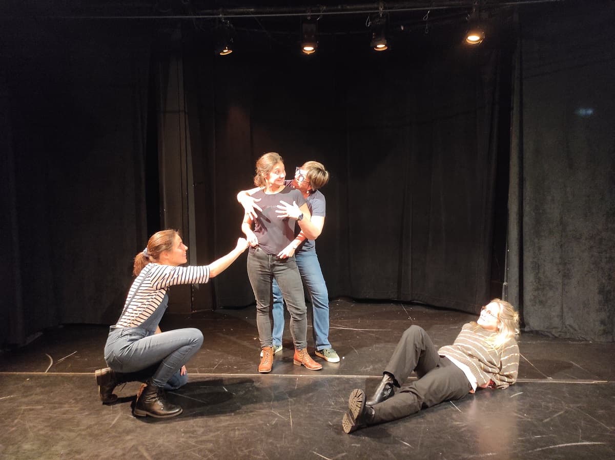 stages jeunes adultes theatre*