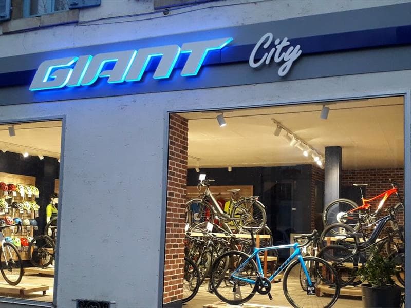 Giant City Bar-le-Duc