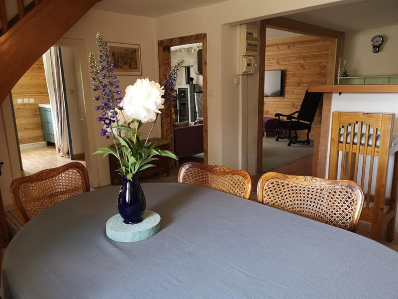 Appartement duplex 6 personnes - Moyenmont - Ambiance nature vue forêt et rivière - Bol d'air