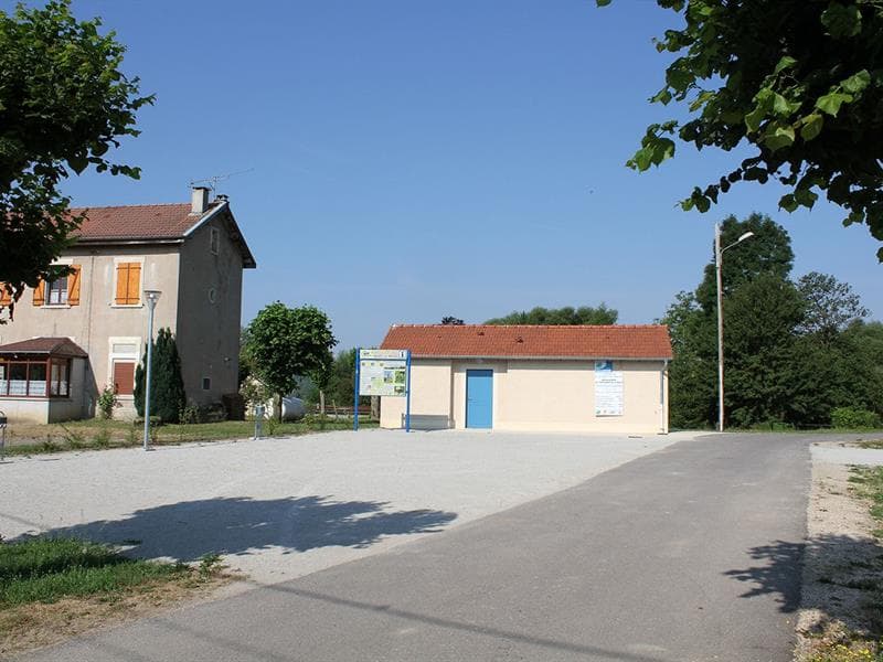 Aire de stationnement de Maxey-sur-Meuse