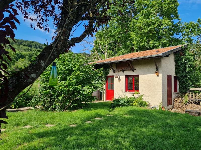 La cahutte au fond du jardin