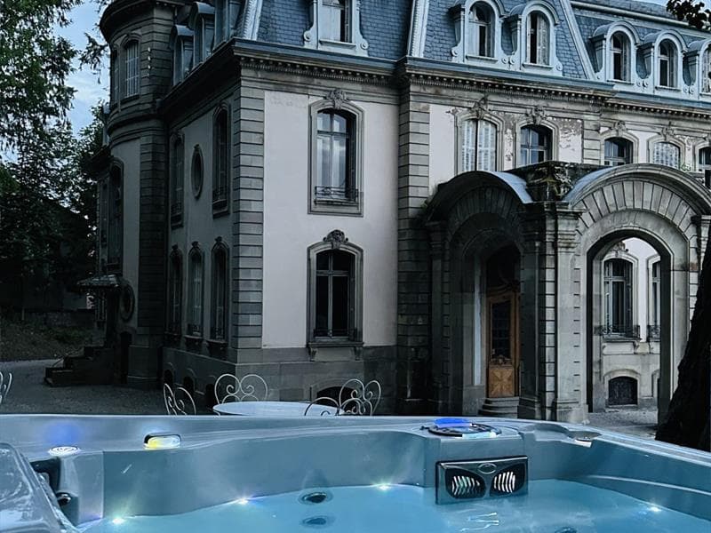 Gîte verrière du château Burrus(4 personnes)