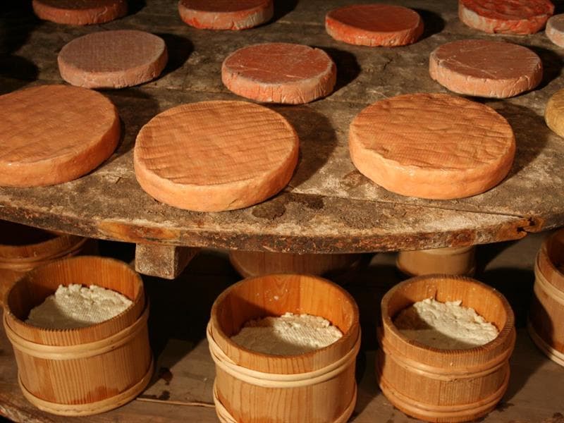 Fromagerie Haxaire - C'est quoi un affineur ?