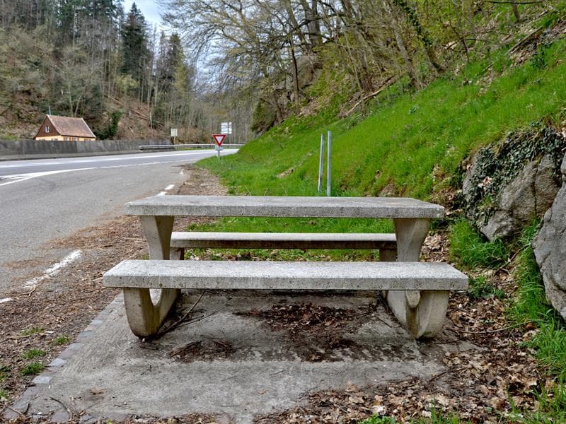 Aire de pique-nique - D415 direction Le Bonhomme