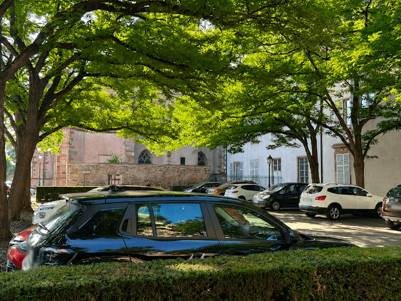 Parking gratuit - rue Kellerman