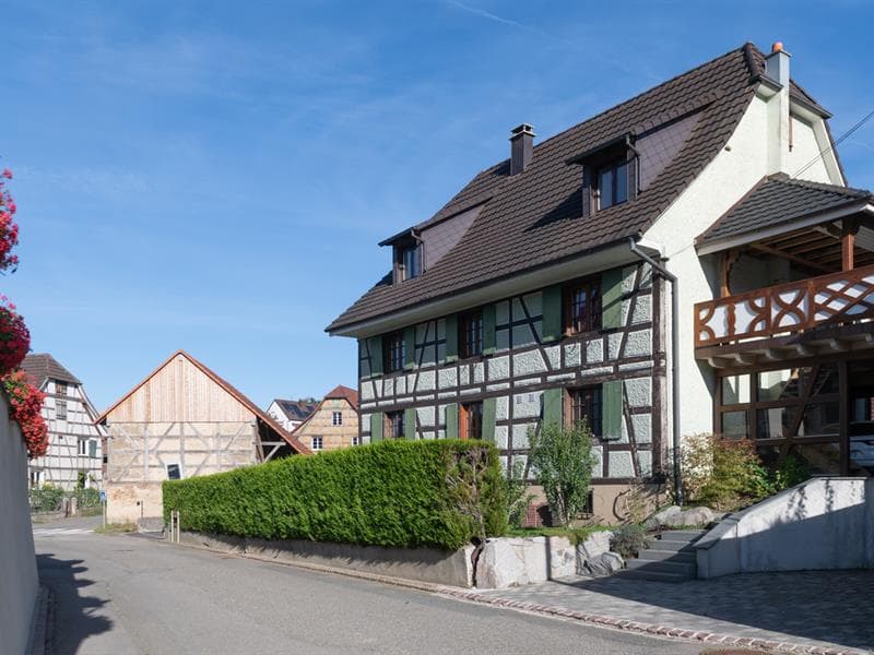 Centre-village et maisons anciennes